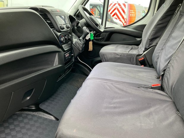 Iveco Daily Daily 72C18HA8 Hi-Matic Business Curtainsider 9