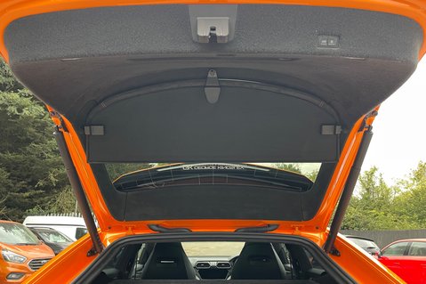 Lamborghini Urus V8 - ORANGE -AKRAPOVIC EXHAUST -PAN ROOF -B&O-MASSAGE SEATS-BLIND SPOT -ACC 76