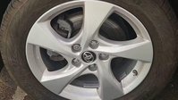 Toyota C-HR 1.8 VVT-h Icon SUV 5dr Petrol Hybrid CVT Euro 6 (s/s) (122 ps) 7