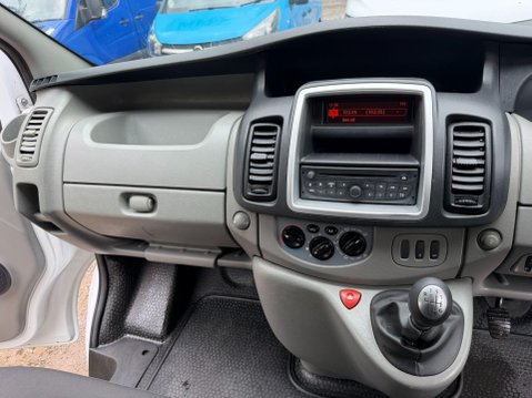 Vauxhall Vivaro 2.0 2900 CDTi Sportive Crew Van 5dr Diesel Manual FWD L1 (195 g/km, 113 bhp 28