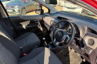 Toyota Yaris 1.3 VVT-I TR LOOK! JUST 38000 MILES! LOW INSURANCE! AIR CON 7