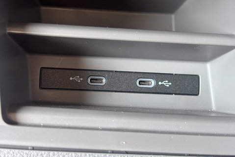 MAN TGE 3.160 Lwb Curtain Side Truck - Air Con / Cruise / 3.5t Towing 25