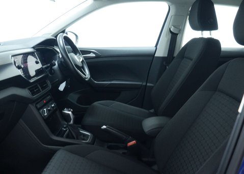 Volkswagen T-Cross 1.0 TSI SE SUV 5dr Petrol DSG Euro 6 (s/s) (110 ps) 42