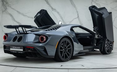 Ford GT Carbon Series 8