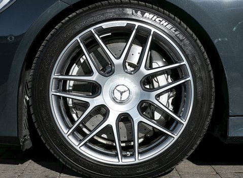 Mercedes-Benz S Class S63 Coupe 10