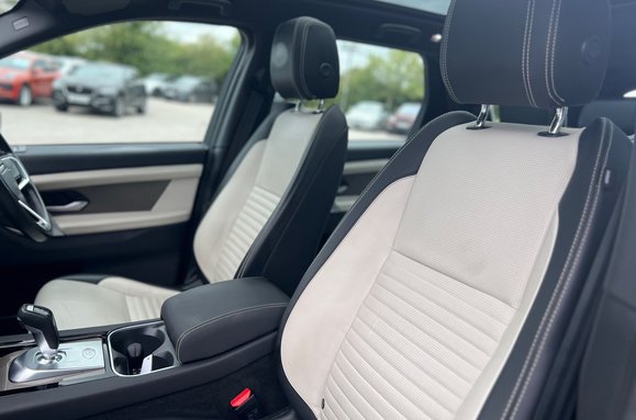 Land Rover Discovery Sport URBAN EDITION D200 MHEV AUTO 28
