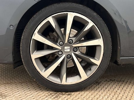SEAT Leon 1.0 Leon FR Sport ETSI Semi-Auto 5dr 5
