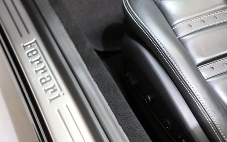 Ferrari California V8 - Daytona Style Seats, Shields and More 37