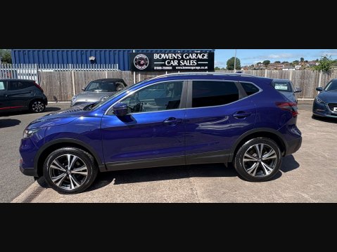 Nissan Qashqai 1.3 Qashqai N-Connecta DiG-T 5dr 10