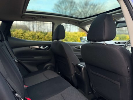 Nissan Qashqai 1.2 Qashqai N-Tec+ DiG-T 5dr 15