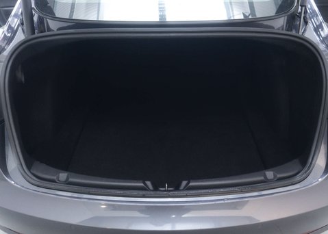 Tesla Model 3 Model 3 Long Range AWD 4WD 4dr 47