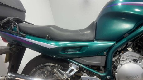 Yamaha XJ 1995 RUNNING PROJECT BIKE SPARES OR REPAIR SHAFT DRIVE 900CC TRIKE? 15