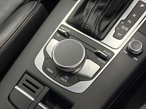 Audi RS3 2.5 TFSI Sportback 5dr Petrol S Tronic quattro Euro 6 (s/s) (400 ps) 52