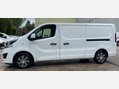 Vauxhall Vivaro 1.6 CDTi 2900 BiTurbo ecoFLEX Sportive L2 H1 Euro 5 (s/s) 5dr 17