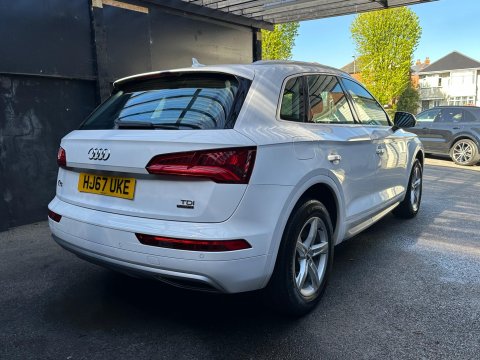 Audi Q5 2.0 TDI Sport S Tronic quattro Euro 6 (s/s) 5dr 16