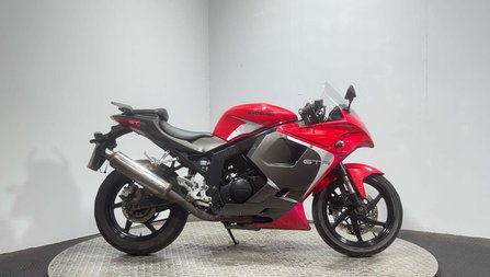 Hyosung GT GTR 2016 13K RUNNING PROJECT BIKE VTWIN 15BHP SPORTS