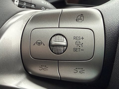 BYD Dolphin Surf 65kW Active 30kWh 5dr Auto 29