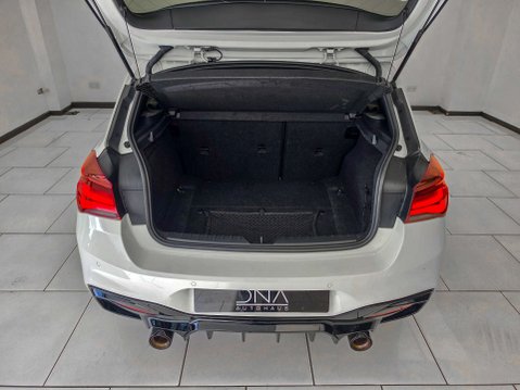BMW 1 Series 3.0 M140i Shadow Edition Auto 5dr 30