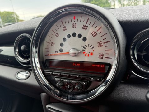 Mini Hatch COOPER S 14