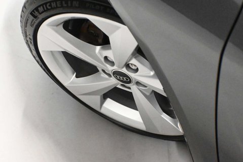 Audi A3 1.5 A3 Sportback 35 TFSI MHEV S Line Semi-Auto 5dr 17