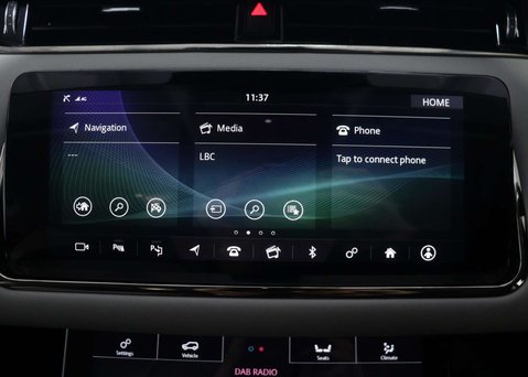 Land Rover Range Rover Evoque 2.0 Range Rover Evoque R-Dynamic SE Auto 4WD 5dr 35