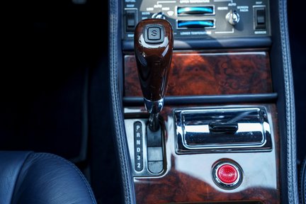 Bentley Continental R Mulliner 27