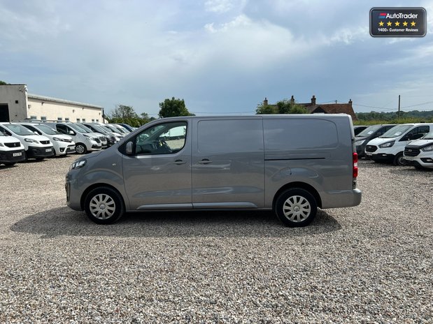 Vauxhall Vivaro LWB L2H1 Low Roof Sportive 2700 Air Con Sensors EURO 6 NO VAT 1