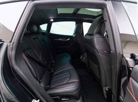 Maserati Levante V6 GRANSPORT 8