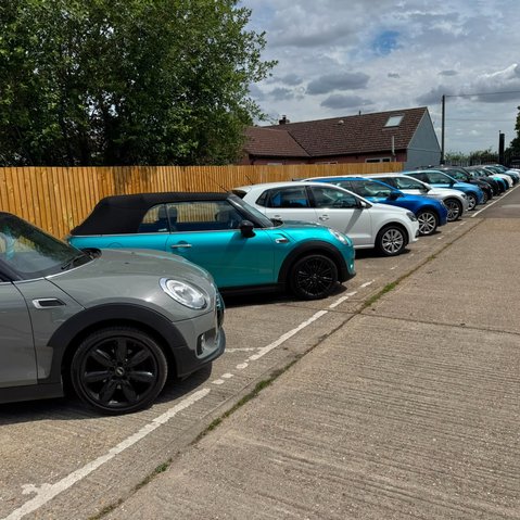 Welcome to Cambridge Motorworks 4