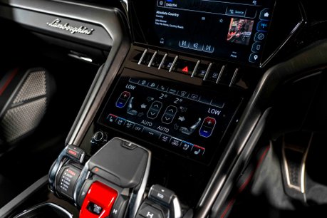 Lamborghini Urus V8 S. NOW SOLD. SIMILAR REQUIRED. PLEASE CALL 01903 254800. 32