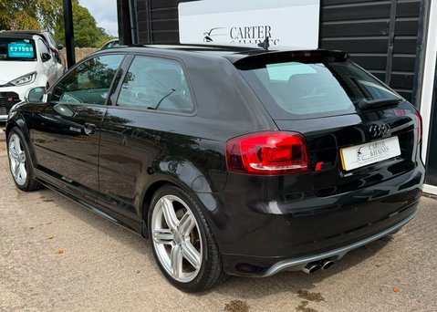 Audi A3 2.0 TFSI Hatchback 3dr Petrol S Tronic quattro Euro 5 (265 ps) 8