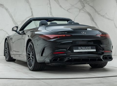 Mercedes-Benz SL Class SL63 AMG PERFORMANCE 13