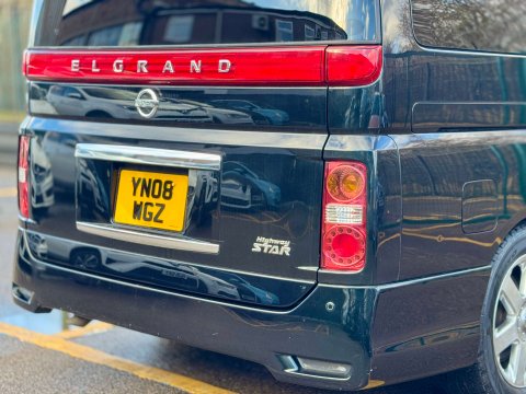 Nissan Elgrand 3.5 V6 HIGHWAY STAR+HIGH SPEC+GENUINE MILES+CARVX 41