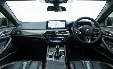 BMW M5 CS 19