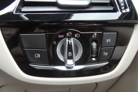 BMW 5 Series 2.0 530e 12kWh M Sport Touring 5dr Petrol Plug-in Hybrid Steptronic Euro 6 17