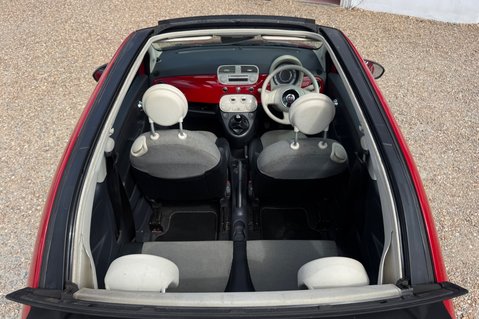Fiat 500 LOUNGE.. CONVERTIBLE..LOOK ONLY £35:00 R/TAX…BLUETOOTH  5