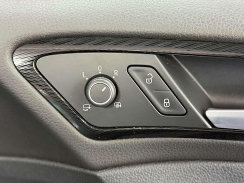 Volkswagen Golf 2.0 TDI BlueMotion Tech GTD Hatchback 5dr Diesel DSG Euro 6 (s/s) (184 ps) 47