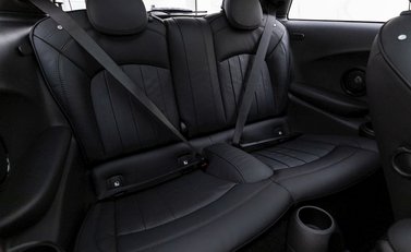 Mini Hatch Electric Level 3 13