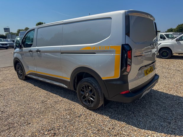 Ford Transit Custom AUTO LWB [SOLD MM] L2H1 Low Roof AWD Trail 320 Alloys Cam Carplay Nav EURO 10