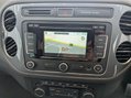 Volkswagen Tiguan 2.0 TDI BlueMotion Tech Match DSG 4WD Euro 5 (s/s) 5dr 11