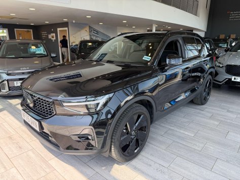 Volvo XC40 2.0 B3 MHEV Ultra Black Edition DCT Auto Euro 6 (s/s) 5dr