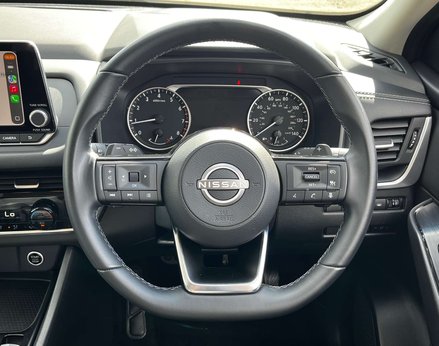 Nissan Qashqai 1.3 Qashqai Acenta Premium DiG-T MHEV CVT 5dr 20