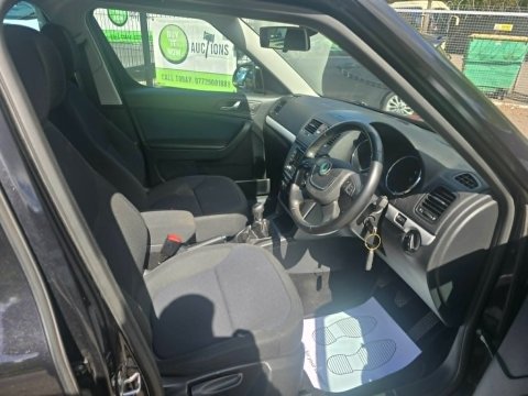 Skoda Yeti SE PLUS TDI CR 12