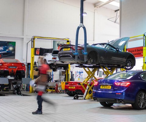 Onsite M.O.T.(Ministry of Transport) authorised testing.