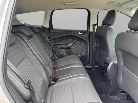 Ford Kuga 2.0 TDCi Titanium AWD Euro 6 (s/s) 5dr 33