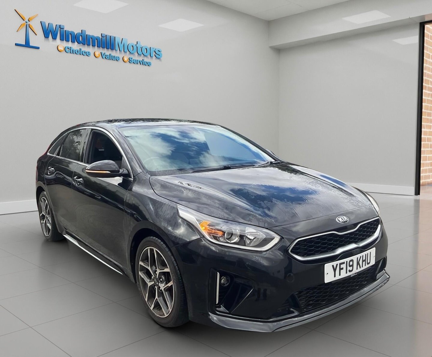 2019 Kia ProCeed — image 1