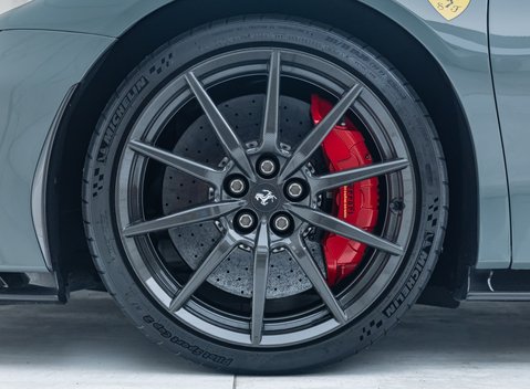Ferrari SF90 Stradale ASSETTO FIORANO 15