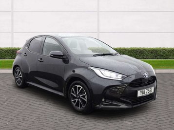 Toyota Yaris 1.5 Yaris Design HEV CVT 5dr