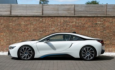 BMW I8 2