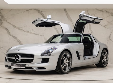 Mercedes-Benz SLS AMG 7